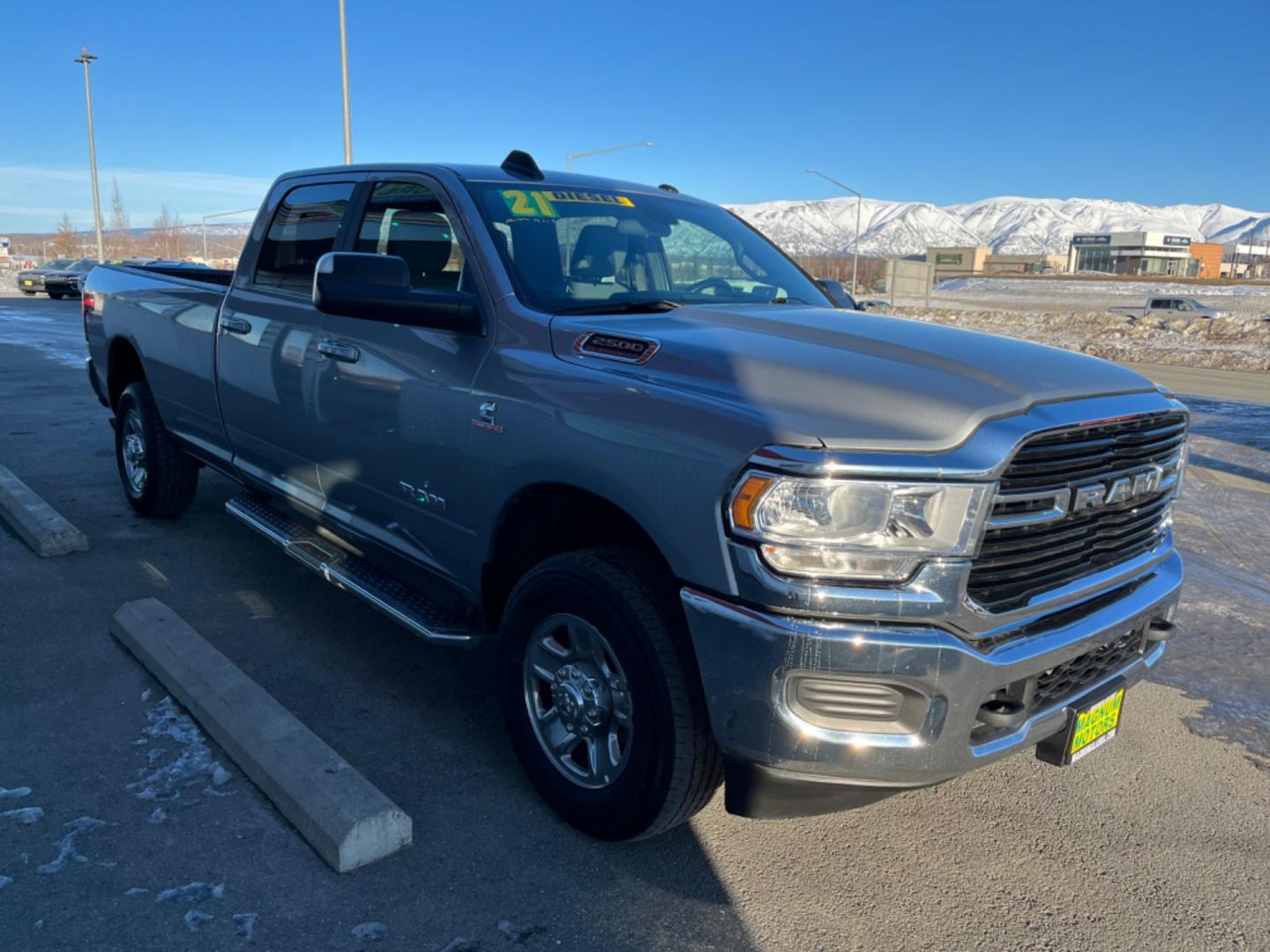 2021 Silver /Black RAM 2500 Tradesman Crew Cab LWB 4WD (3C6UR5JL3MG) with an 6.7L L6 OHV 24V TURBO DIESEL engine, 6A transmission, located at 1960 Industrial Drive, Wasilla, 99654, (907) 274-2277, 61.573475, -149.400146 - Photo#5